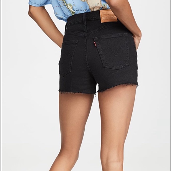 Levi’s Ribcage Shorts Black New High Rise Denim - Picture 4 of 4